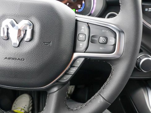New 2026 RAM 1500 Big Horn AWD/4WD image 25