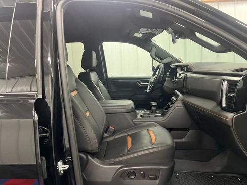 Used 2024 GMC Sierra 1500 AT4 AWD/4WD image 10