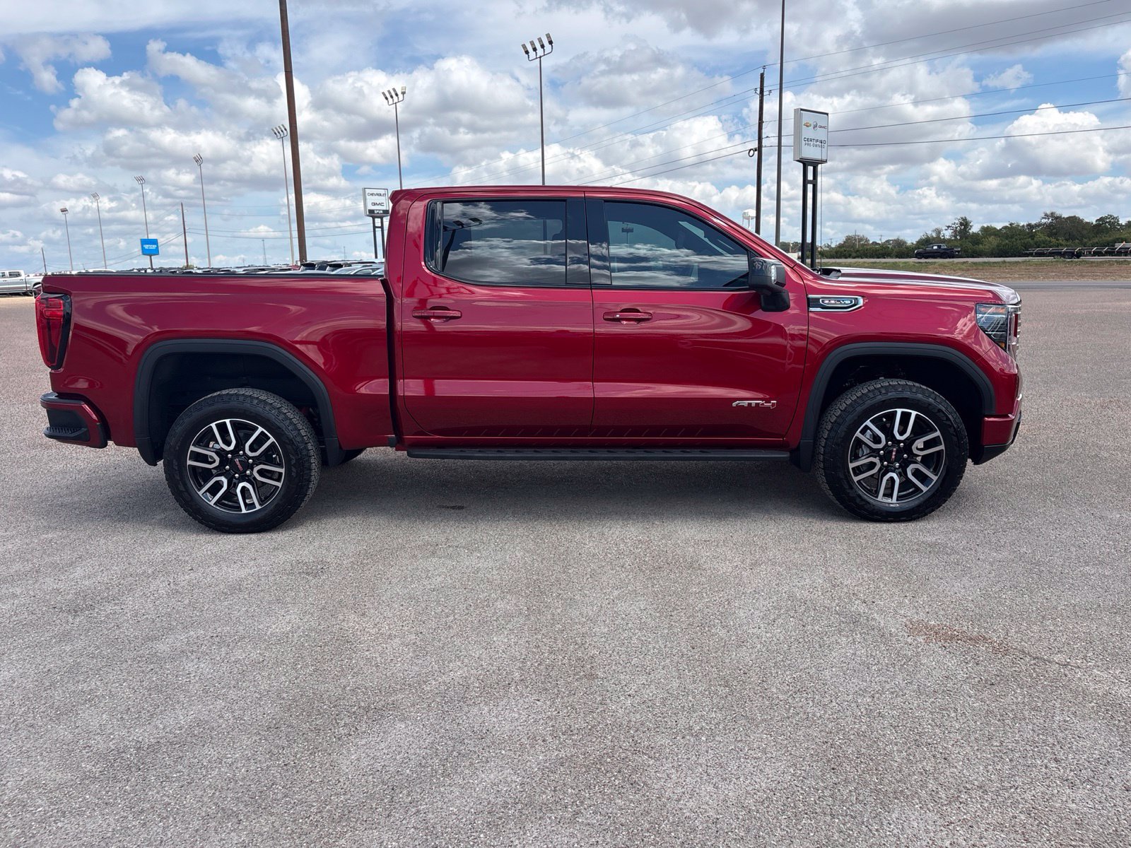 Used 2026 GMC Sierra 1500 AT4 w/ AT4 Premium Package AWD/4WD image 7