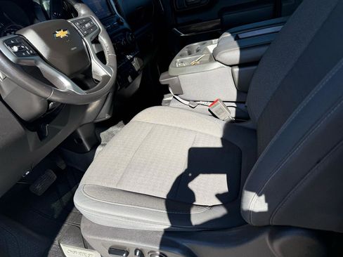 Used 2019 Chevrolet Silverado 1500 LT w/ All-Star Edition image 11