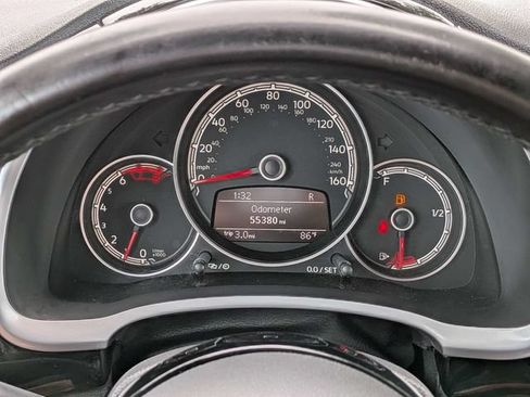 Used 2019 Volkswagen Beetle 2.0T S FWD image 25