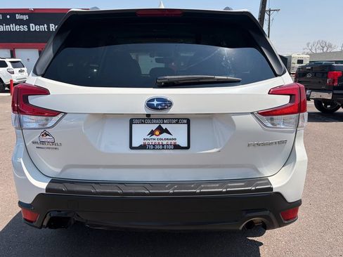 Used 2020 Subaru Forester Premium AWD/4WD image 6