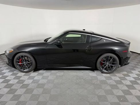 Used 2023 Nissan Z Performance w/ Floor Mat Package (L93) image 2