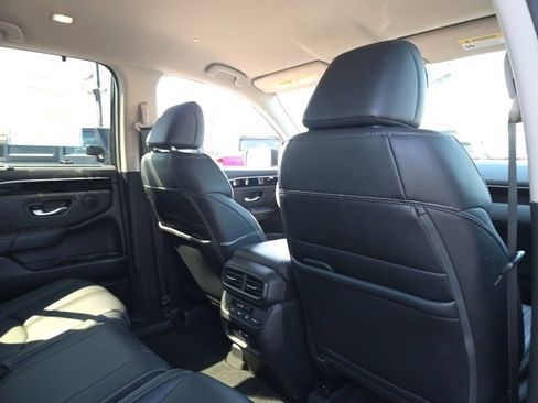 Used 2024 Honda Pilot EX-L image 49