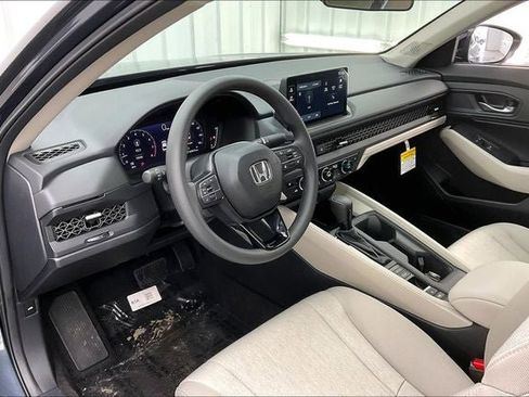 New 2026 Honda Accord SE image 8