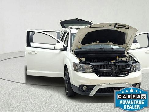 Used 2020 Dodge Journey Crossroad image 12