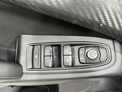 Used 2024 Subaru Ascent Premium w/ Convenience Package AWD/4WD image 13