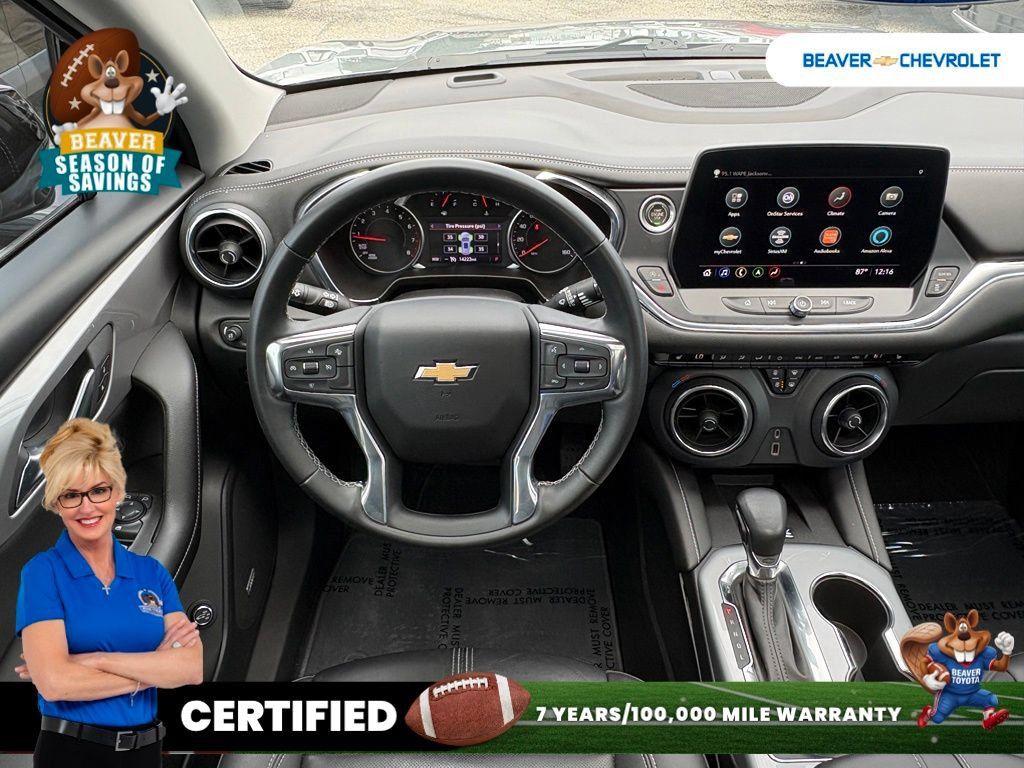 Used 2023 Chevrolet Blazer LT w/ Sound & Technology Package FWD image 16