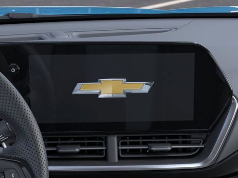 New 2026 Chevrolet Trax RS w/ Driver Confidence Package image 21