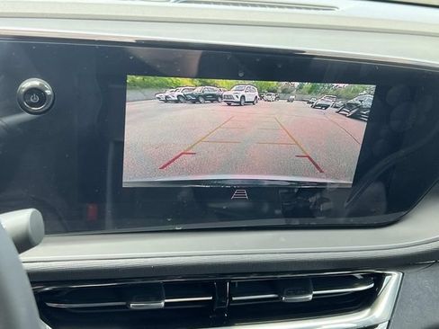 New 2026 Buick Envista Sport Touring w/ Convenience I Package FWD image 21