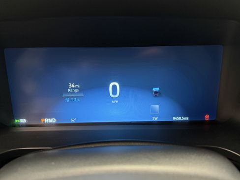 Used 2022 Ford F150 Lightning Platinum image 22