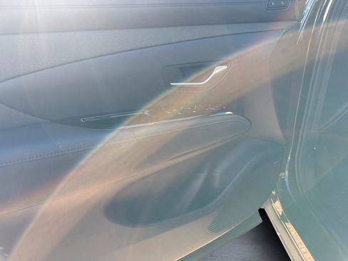 Used 2025 Hyundai Santa Cruz Limited image 13