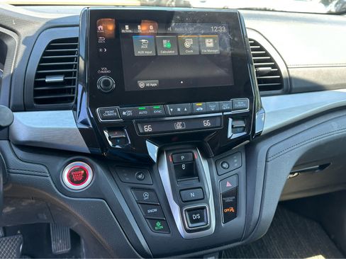 Used 2023 Honda Odyssey EX-L image 13