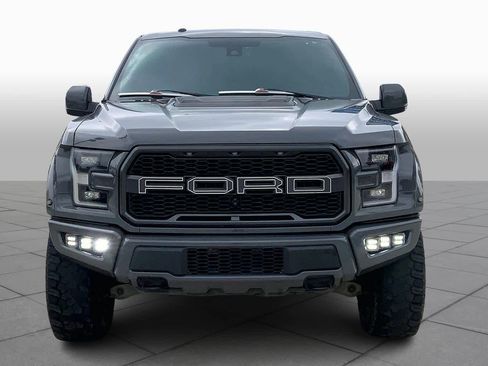 Used 2018 Ford F150 Raptor w/ Equipment Group 802A Luxury image 3