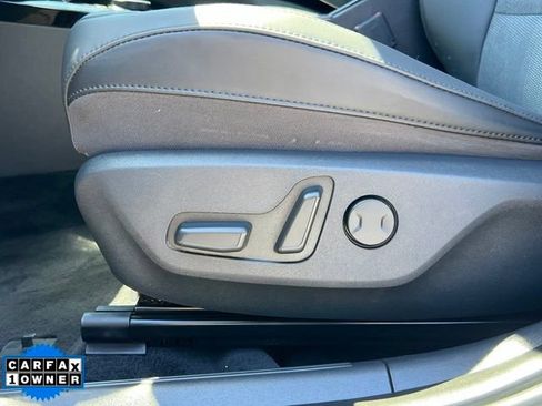 Used 2023 Kia Niro Wind w/ Wind Preserve Package FWD image 17