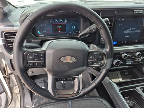 Used 2026 Ford F250 Platinum AWD/4WD image 10