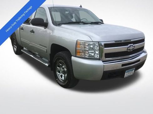Used 2010 Chevrolet Silverado 1500 LS image 3