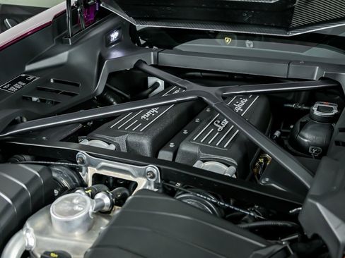 Used 2023 Lamborghini Huracan Tecnica image 18