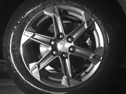 Used 2025 Chevrolet Blazer LT FWD image 13