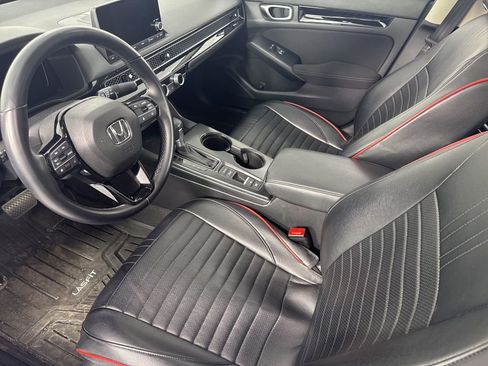 Used 2024 Honda Civic EX image 17