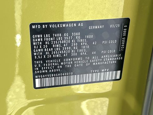 New 2025 Volkswagen ID. Buzz 1st Edition image 25