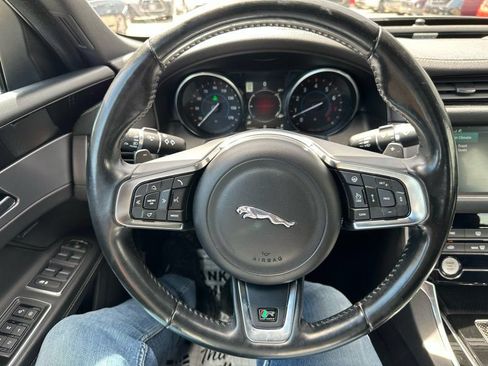 Used 2016 Jaguar XF R-Sport AWD/4WD image 18