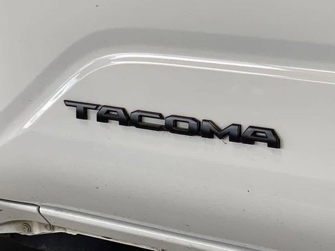 Used 2024 Toyota Tacoma TRD Off-Road AWD/4WD image 11