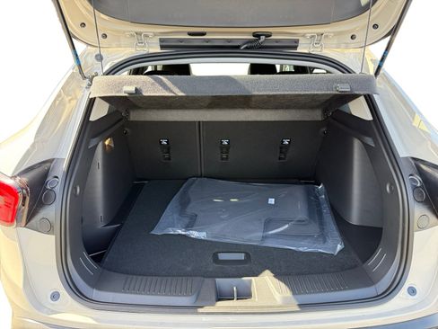 New 2026 Chevrolet Trax ACTIV FWD image 17