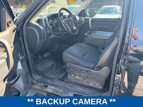 Used 2013 Chevrolet Silverado 1500 LT AWD/4WD image 3
