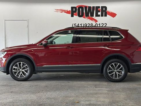 Used 2020 Volkswagen Tiguan SE w/ Panoramic Sunroof Package AWD/4WD image 6