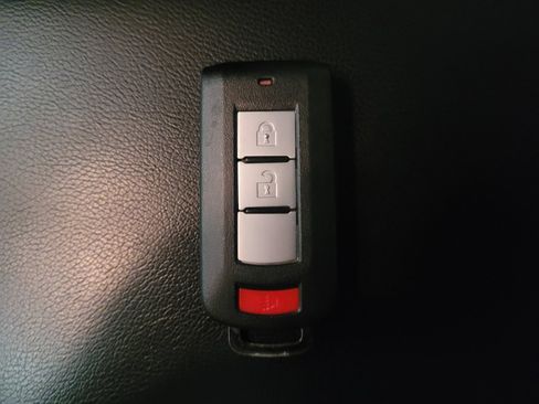 Used 2023 Mitsubishi Eclipse Cross SE AWD/4WD image 32