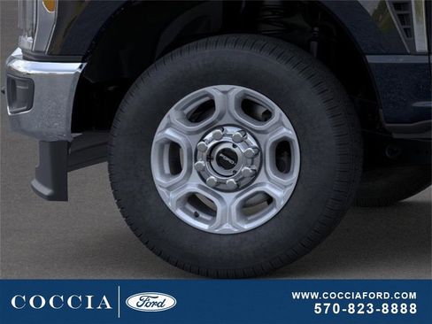 New 2026 Ford F350 XLT image 19