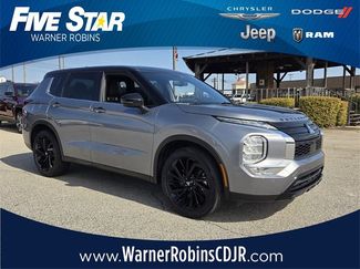 Used 2023 Mitsubishi Outlander SEL video 1