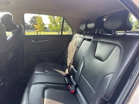 Used 2023 Kia Niro Wave FWD image 15