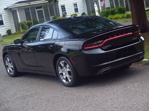 Used 2016 Dodge Charger SXT w/ AWD Plus Group image 30