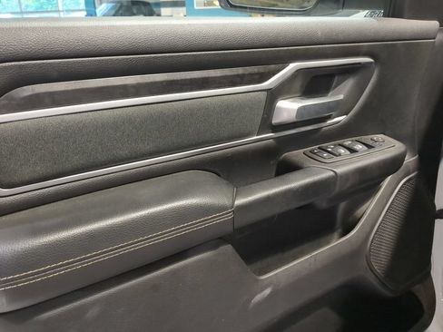 Used 2022 RAM 1500 Big Horn AWD/4WD image 14