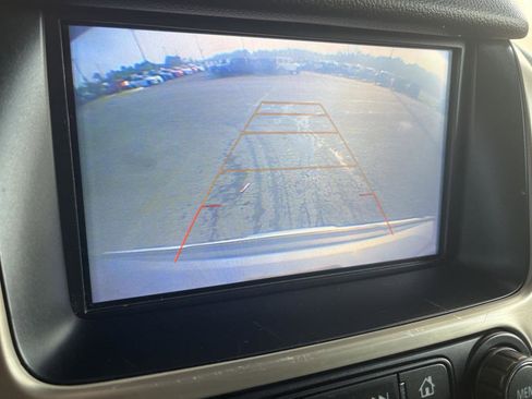 Used 2020 GMC Yukon XL Denali image 20