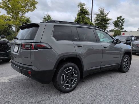 New 2026 Jeep Cherokee Laredo AWD/4WD image 4