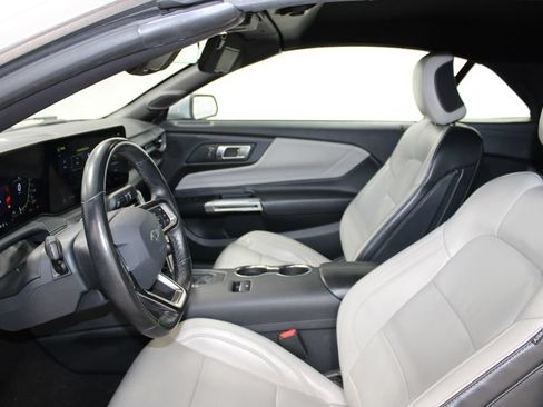 Used 2024 Ford Mustang Premium RWD image 17