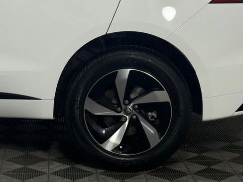 New 2025 Jaguar F-PACE R-Dynamic S image 12