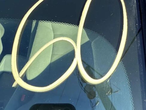 Used 2018 Honda Pilot LX image 33