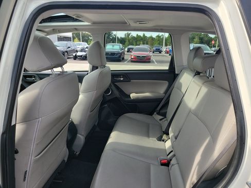 Used 2016 Subaru Forester 2.5i Touring w/ Eyesight & Navigation System AWD/4WD image 28