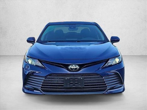 Used 2023 Toyota Camry LE FWD image 2