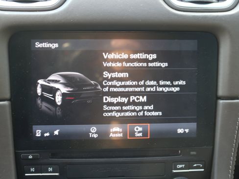 Used 2018 Porsche 718 Cayman S image 25