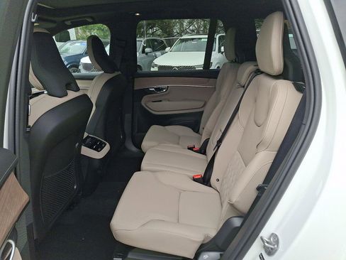 New 2026 Volvo XC90 B5 Core w/ Protection Package image 6