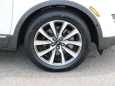 Used 2019 Lincoln MKC Reserve w/ MKC Technology Package FWD image 5