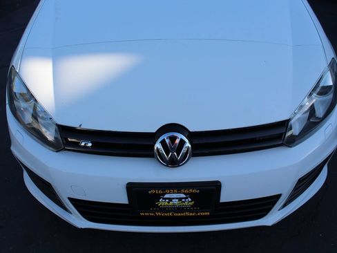 Used 2012 Volkswagen Golf 4-Door AWD/4WD image 9