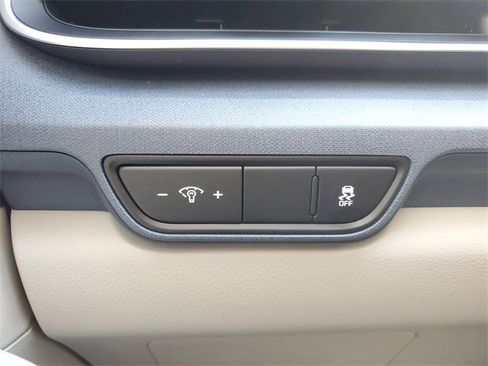 New 2026 Kia Carnival EX image 25