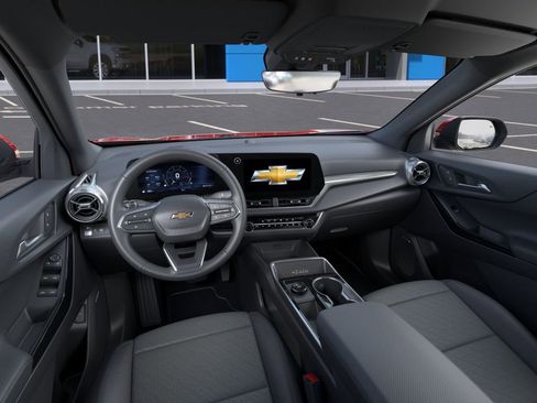 New 2026 Chevrolet Equinox LT FWD image 16