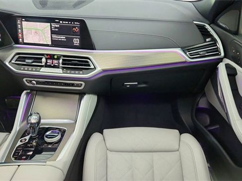 Used 2023 BMW X6 xDrive40i w/ M Sport Package image 39